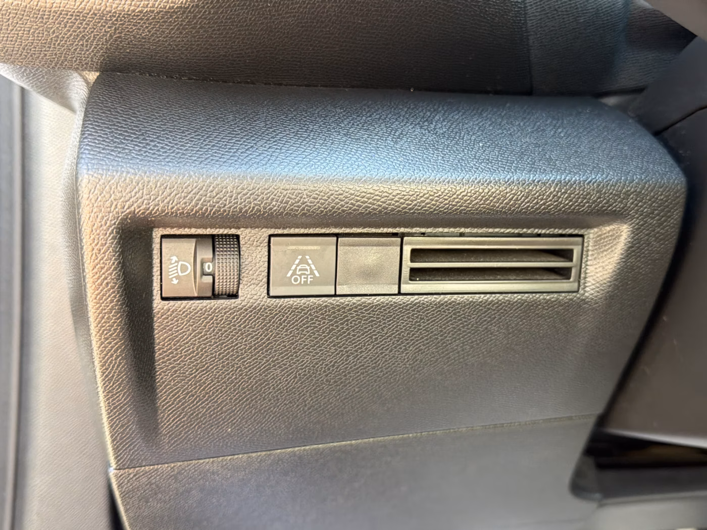 Citroen C4 фото 14