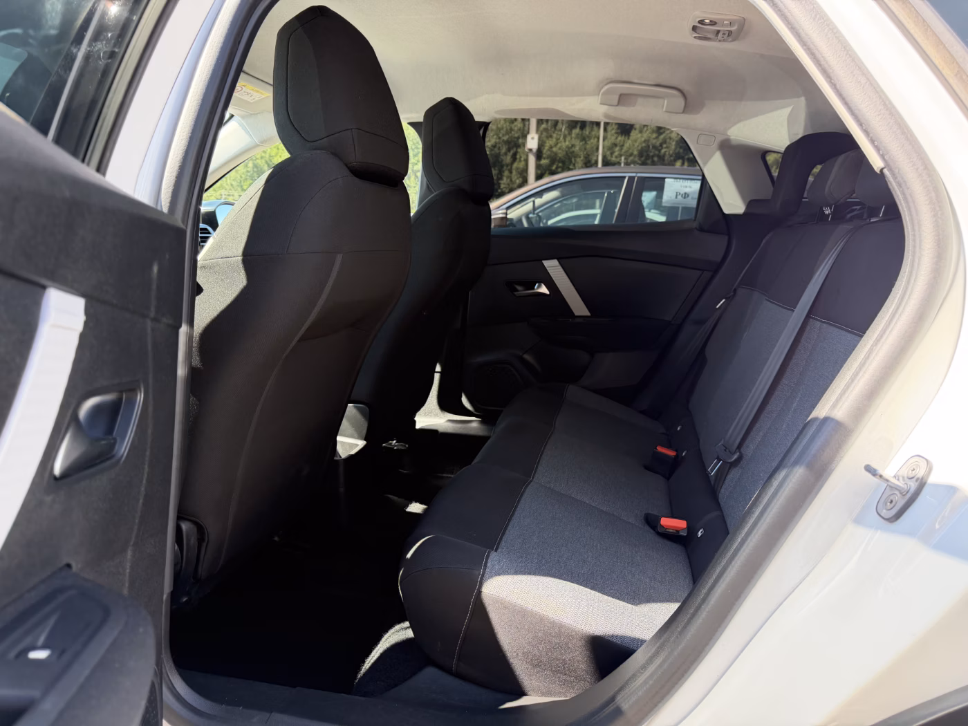 Citroen C4 фото 11