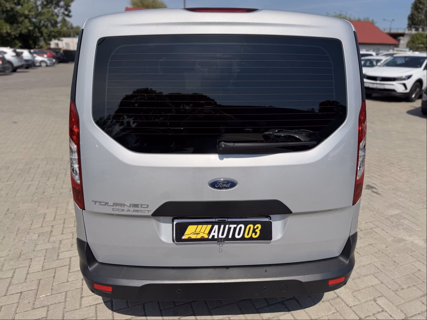 Ford Tourneo Connect фото 9