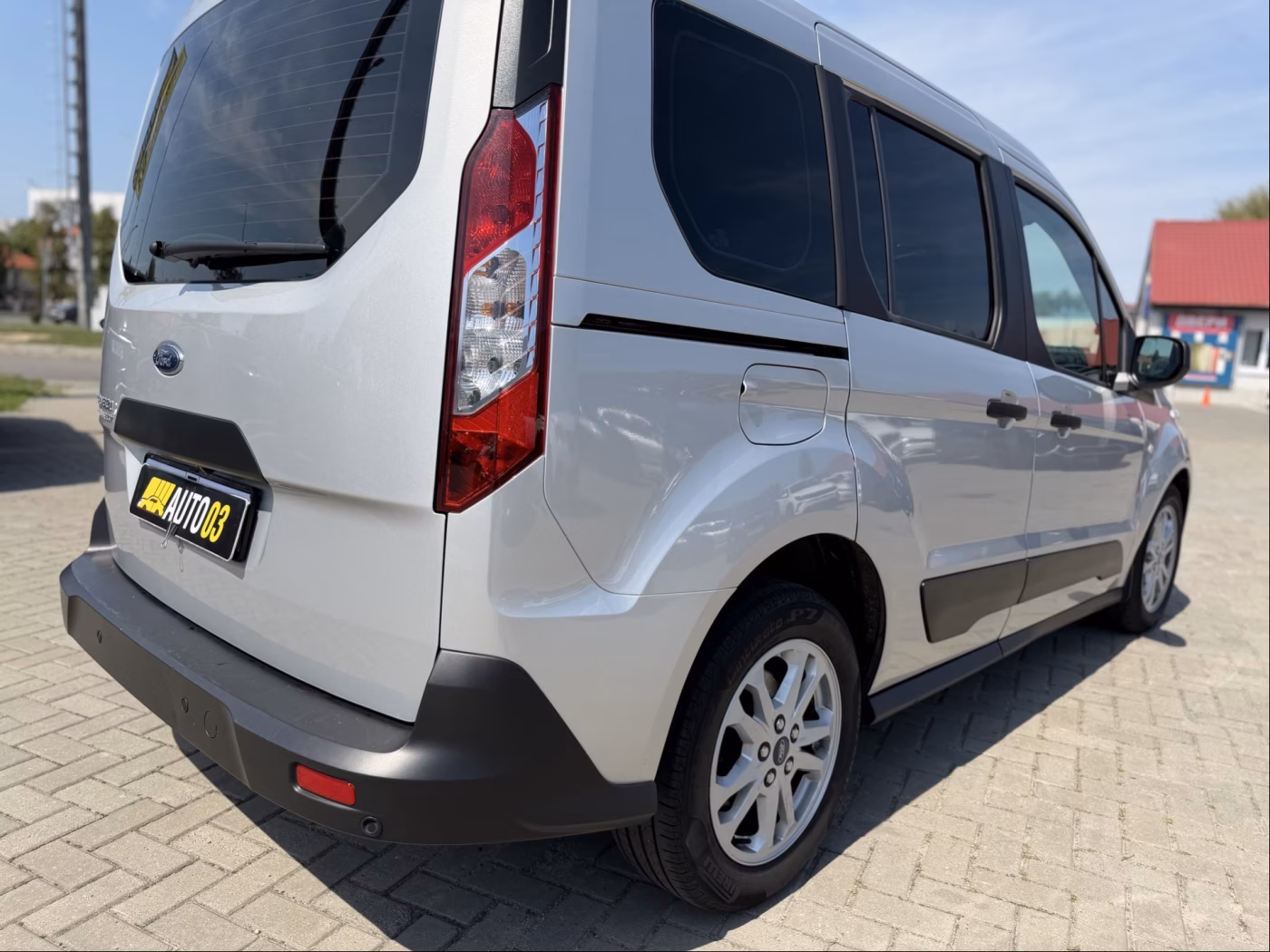 Ford Tourneo Connect фото 10