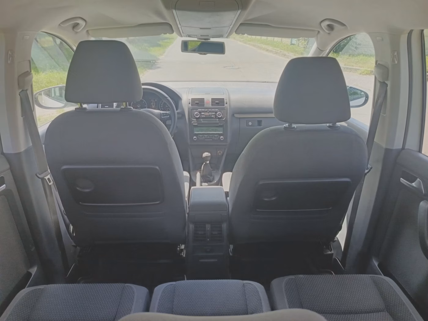 Volkswagen Touran фото 17