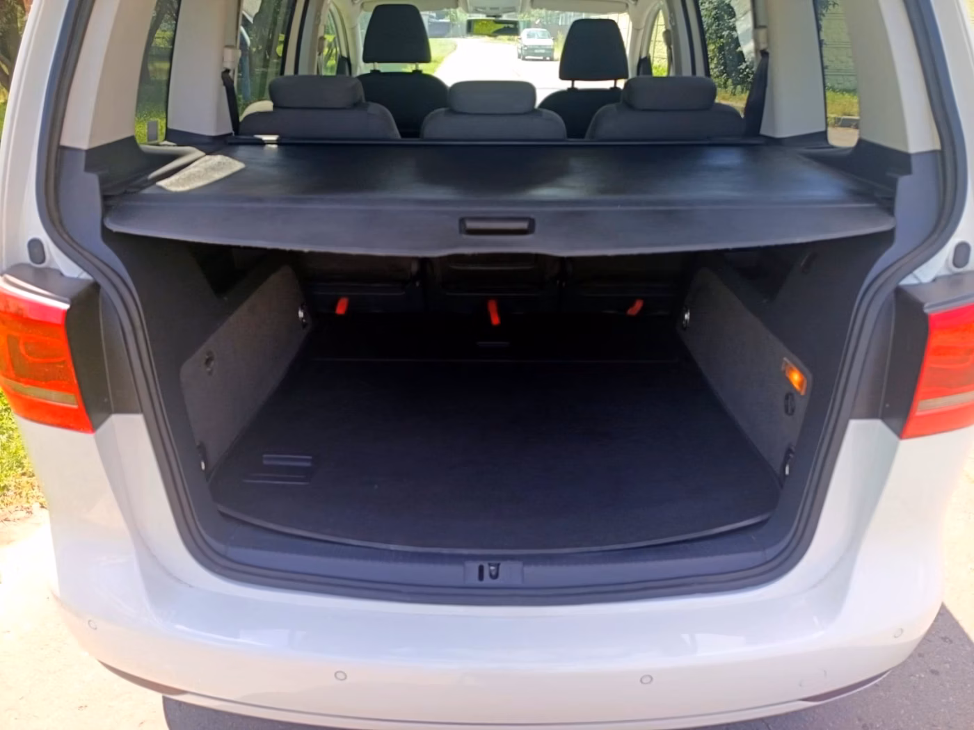 Volkswagen Touran фото 15