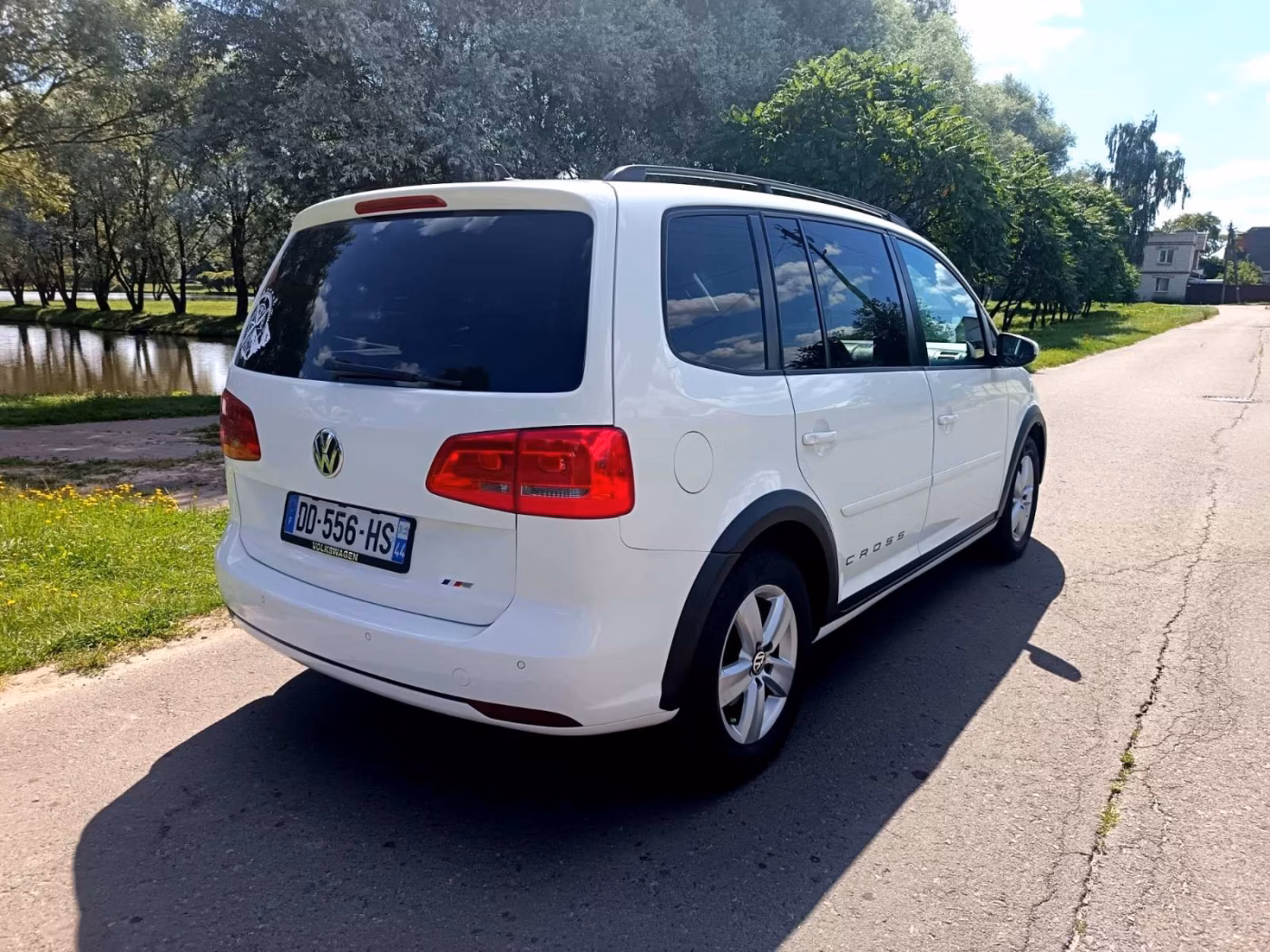 Volkswagen Touran фото 22
