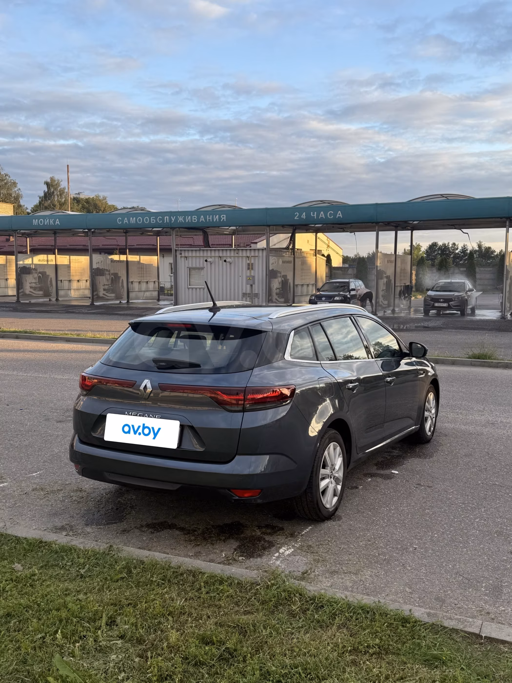 Renault Megane фото 3