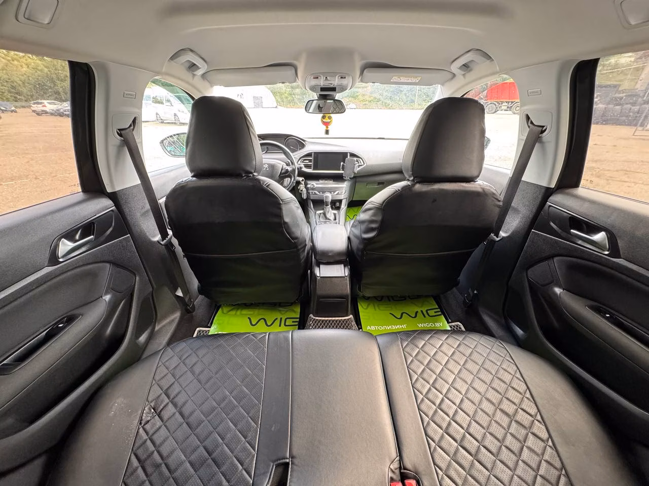Peugeot 308 фото 11