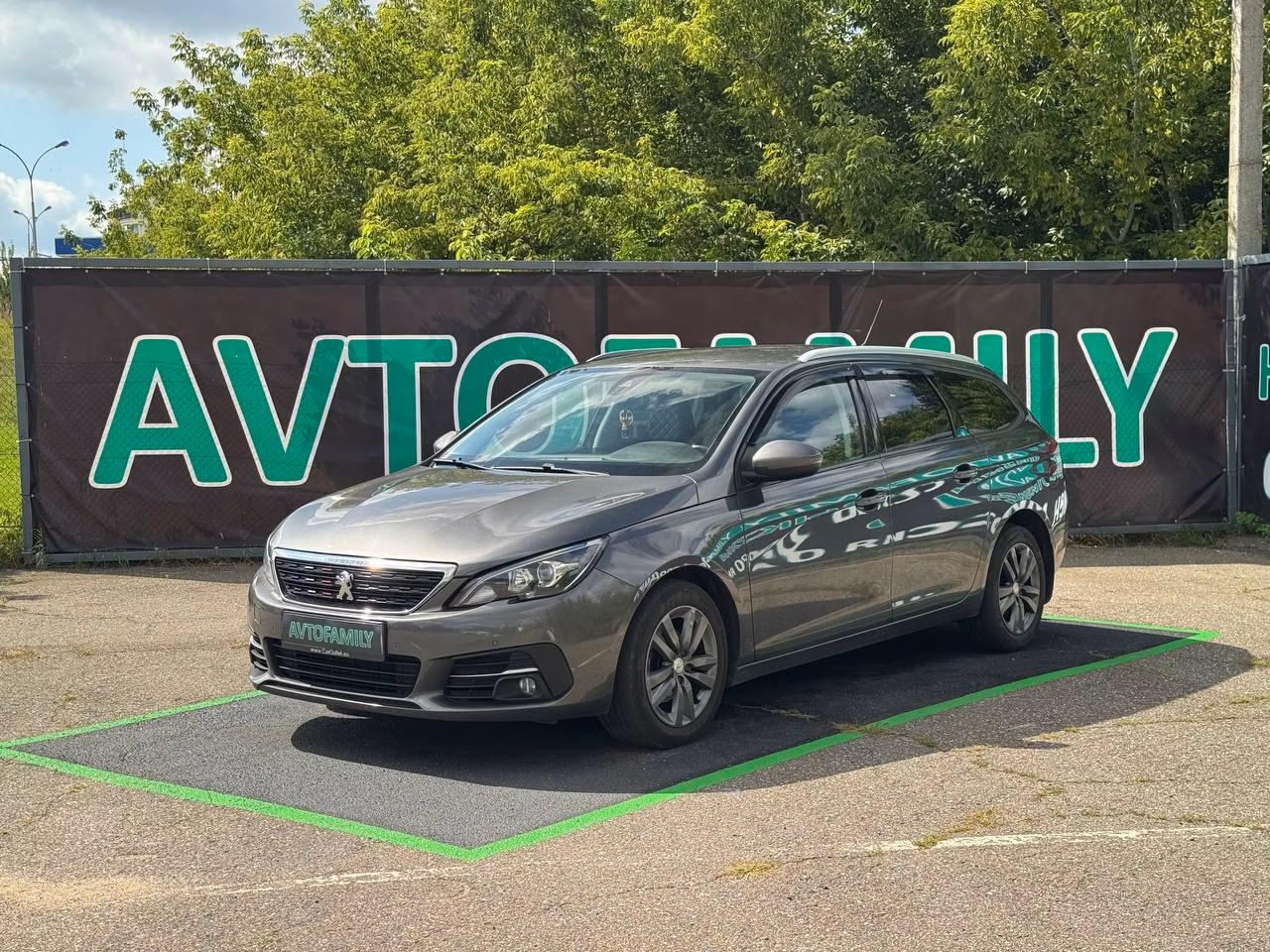Peugeot 308 фото 3