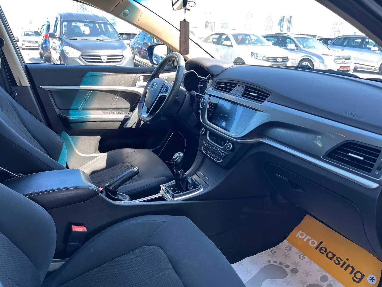Geely Emgrand фото 21