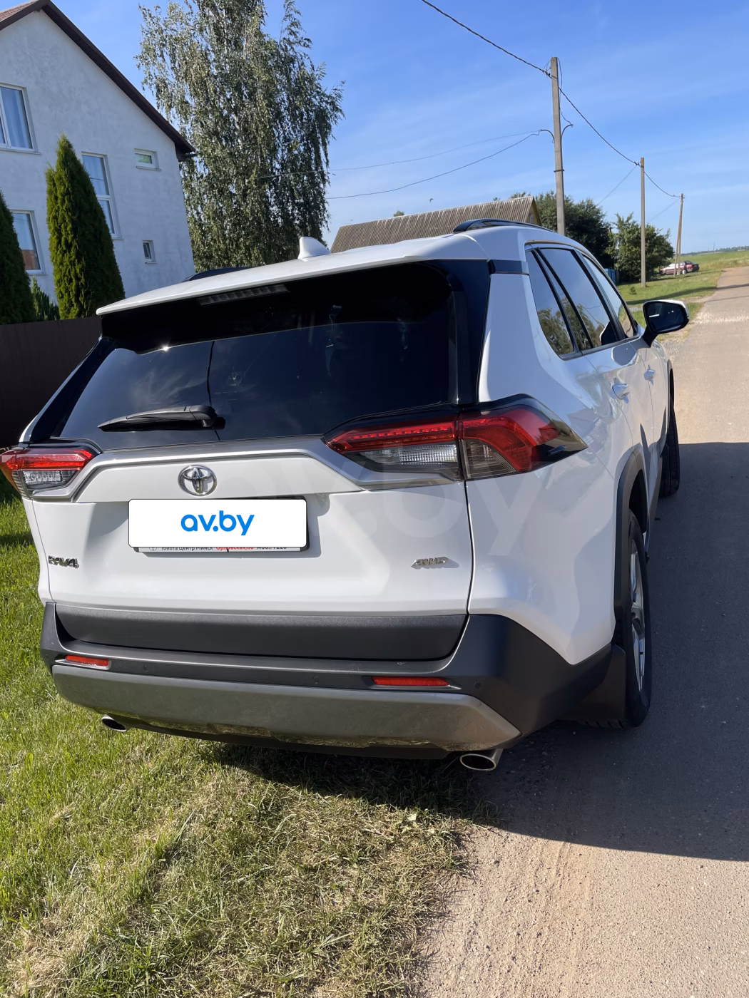 Toyota RAV4 фото 13