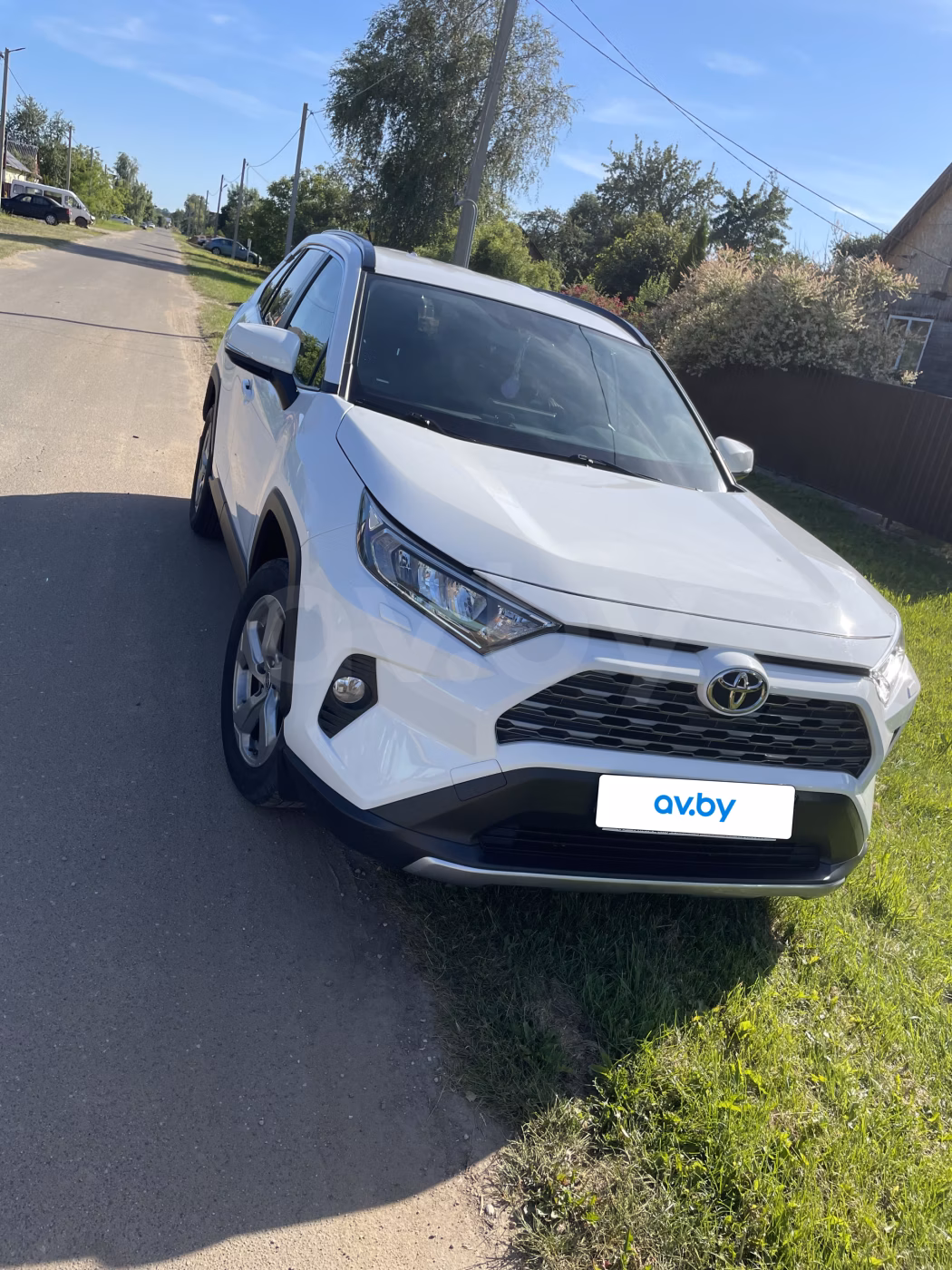 Toyota RAV4 фото 6