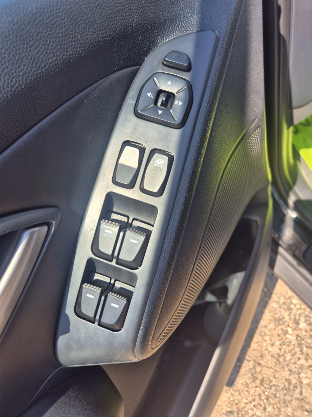 Hyundai ix35 фото 9