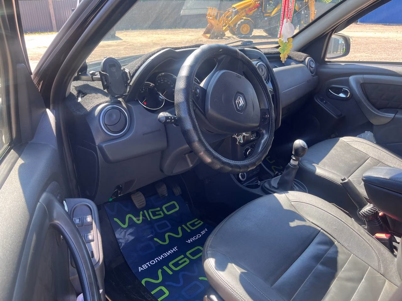 Renault Duster фото 9