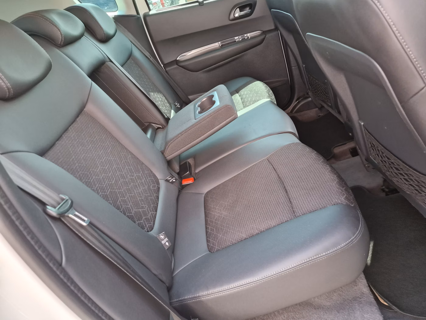 Peugeot 3008 фото 15