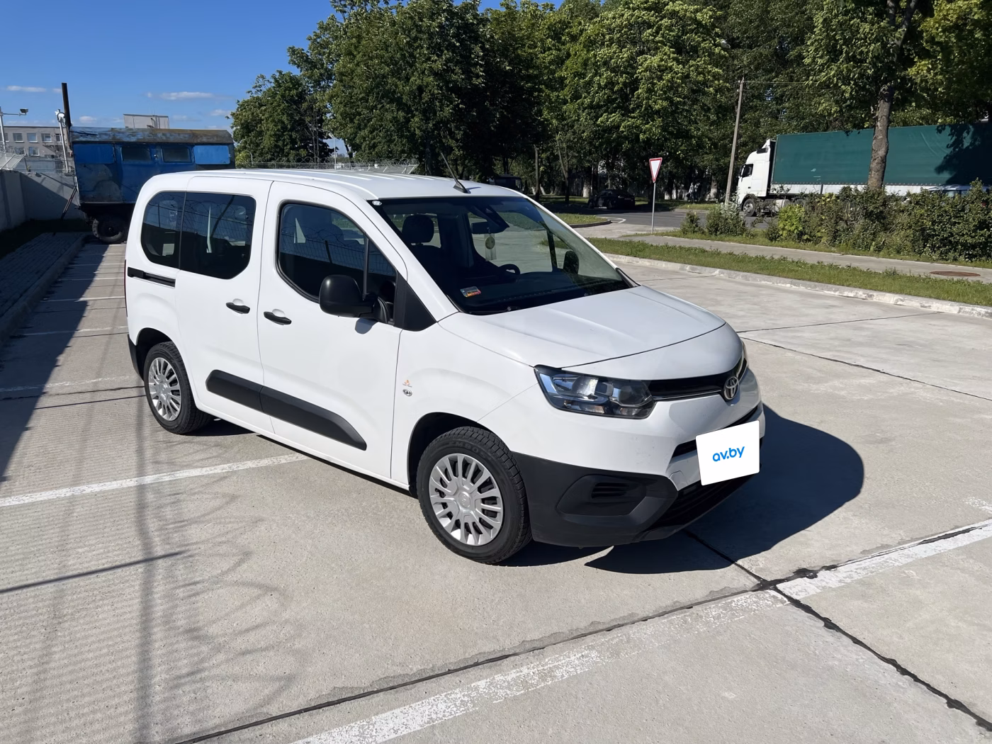 Toyota ProAce City фото 3