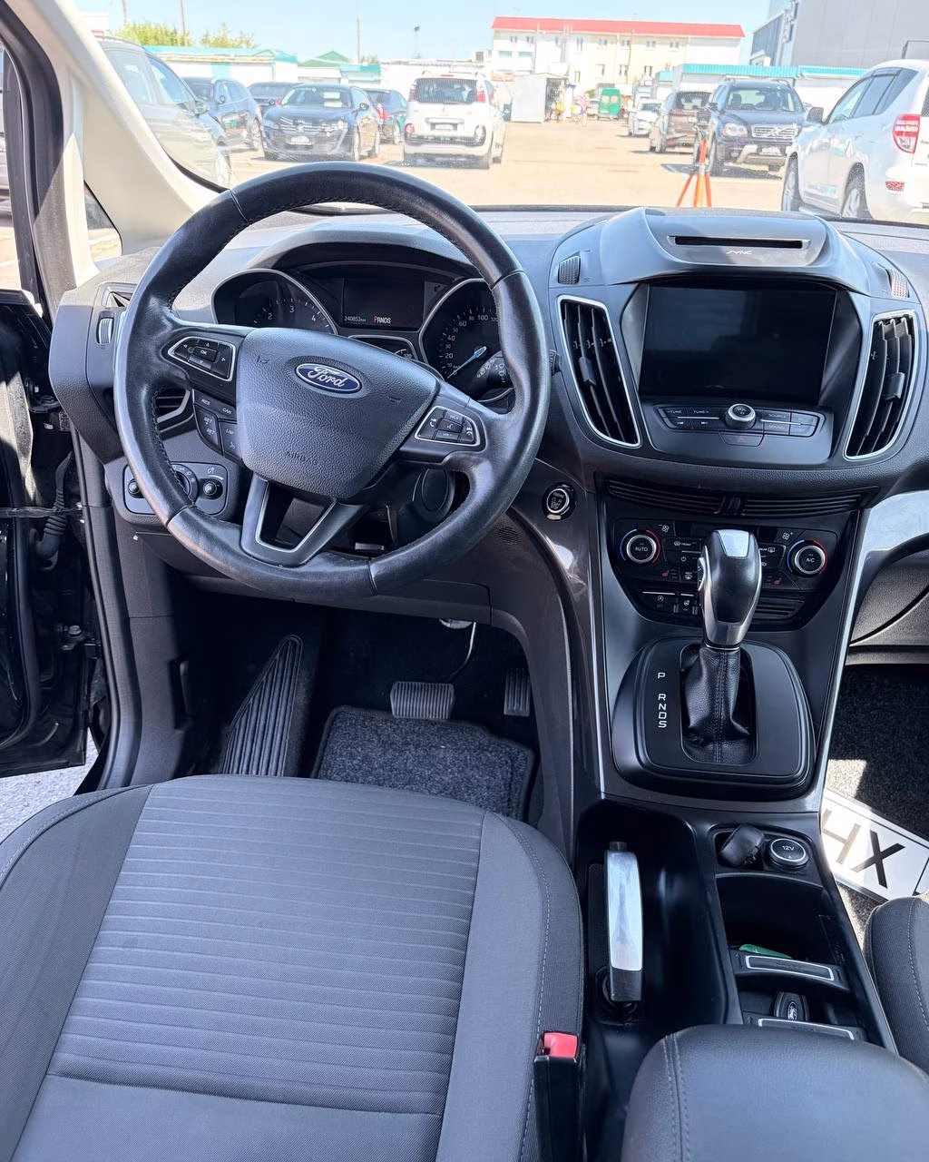 Ford Grand C-Max фото 11