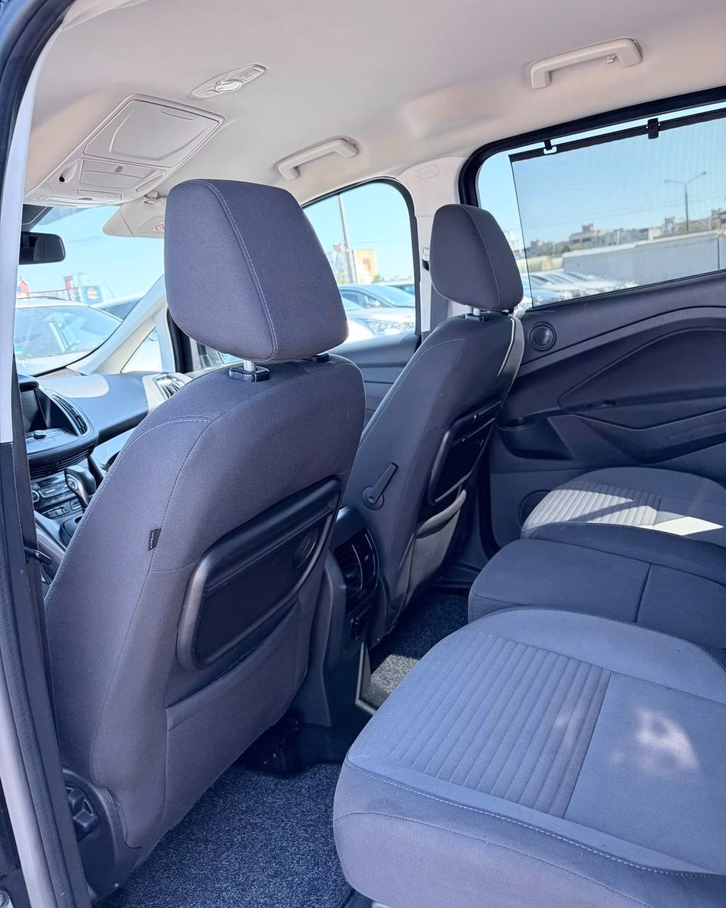 Ford Grand C-Max фото 12