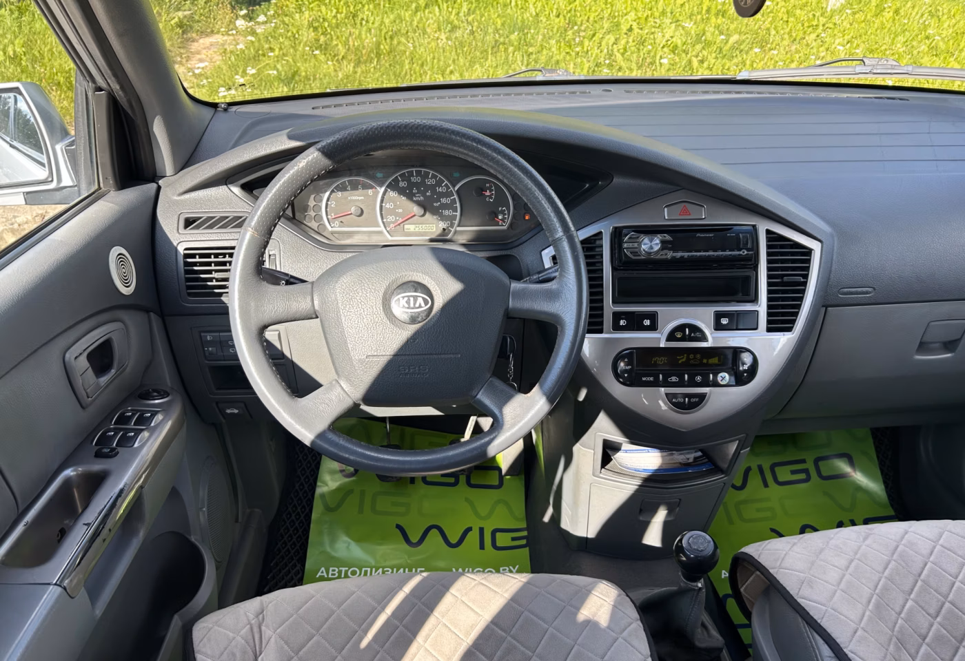 Kia Carens фото 14