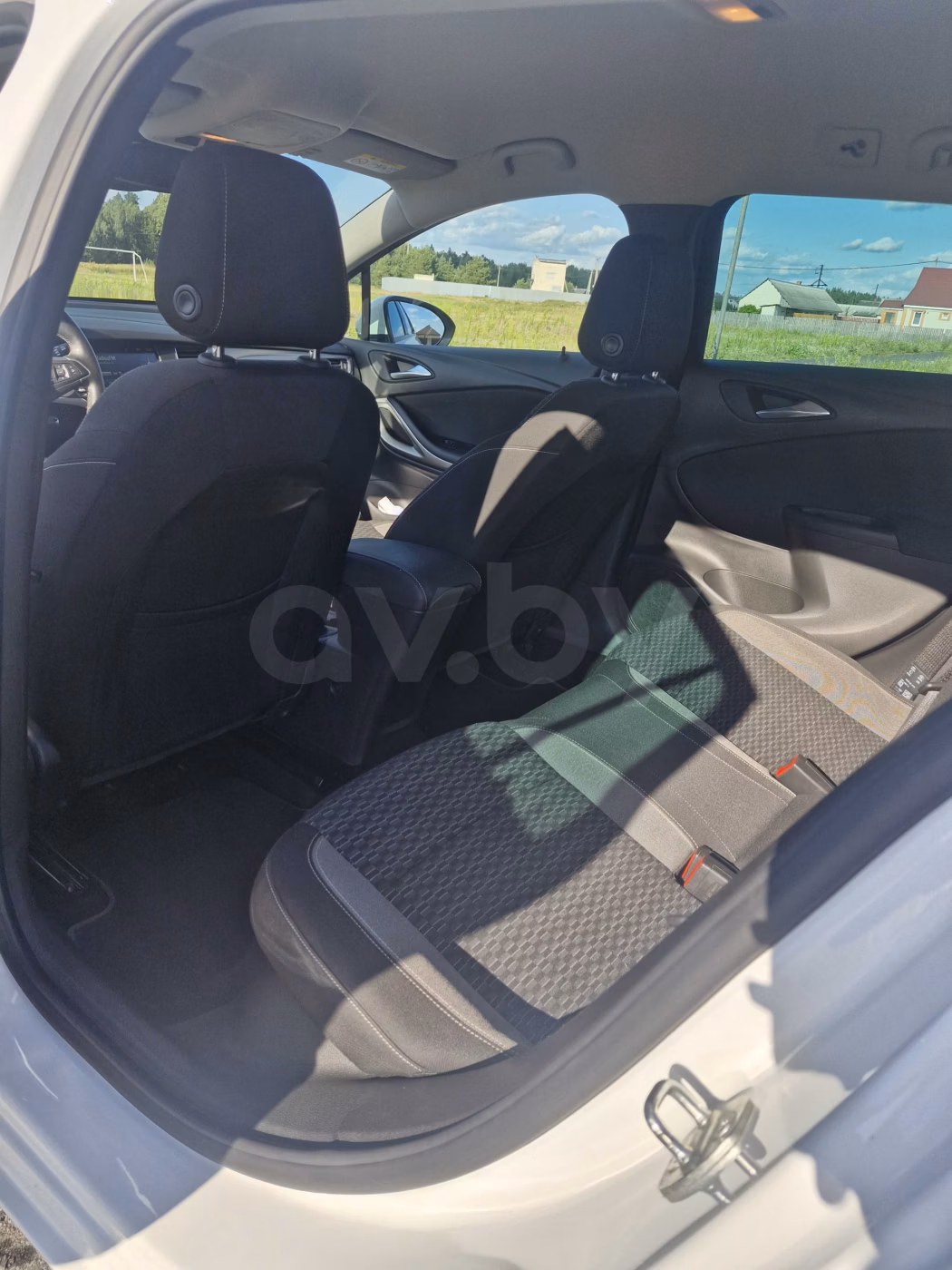 Opel Astra фото 11