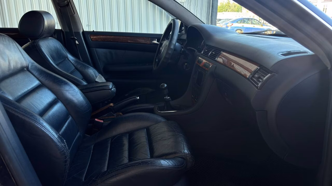 Audi A6 фото 11