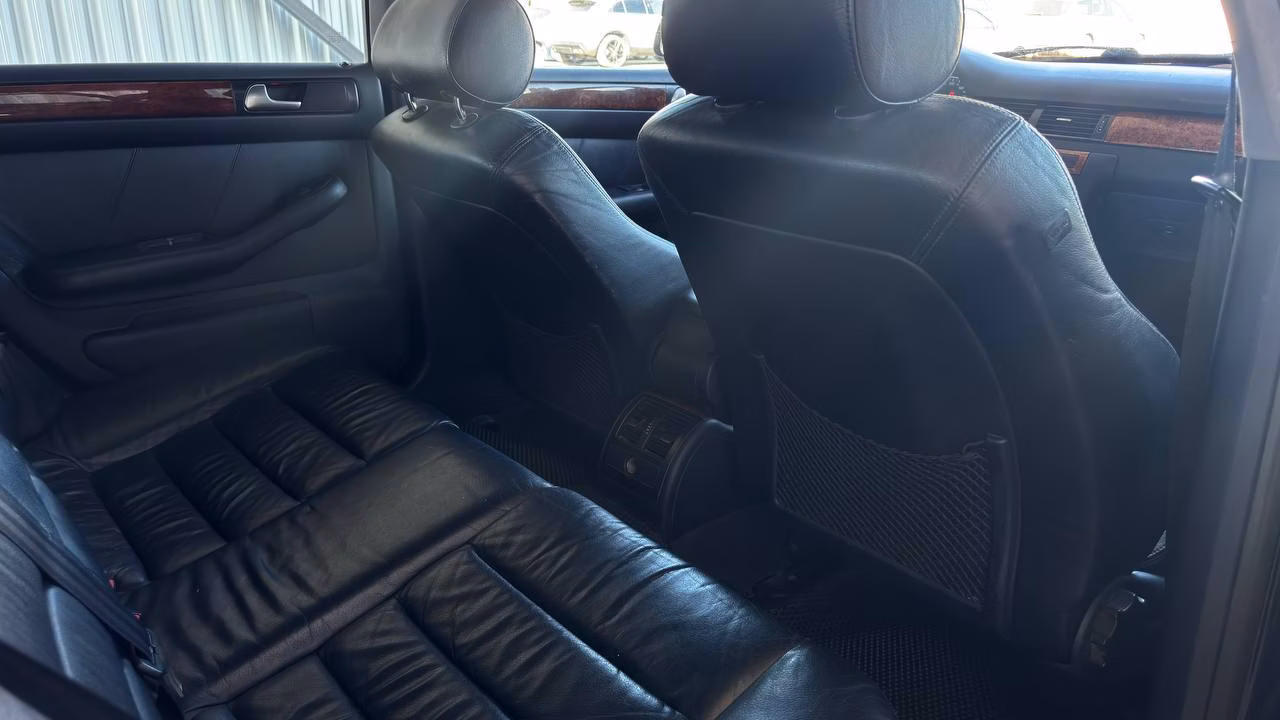 Audi A6 фото 10