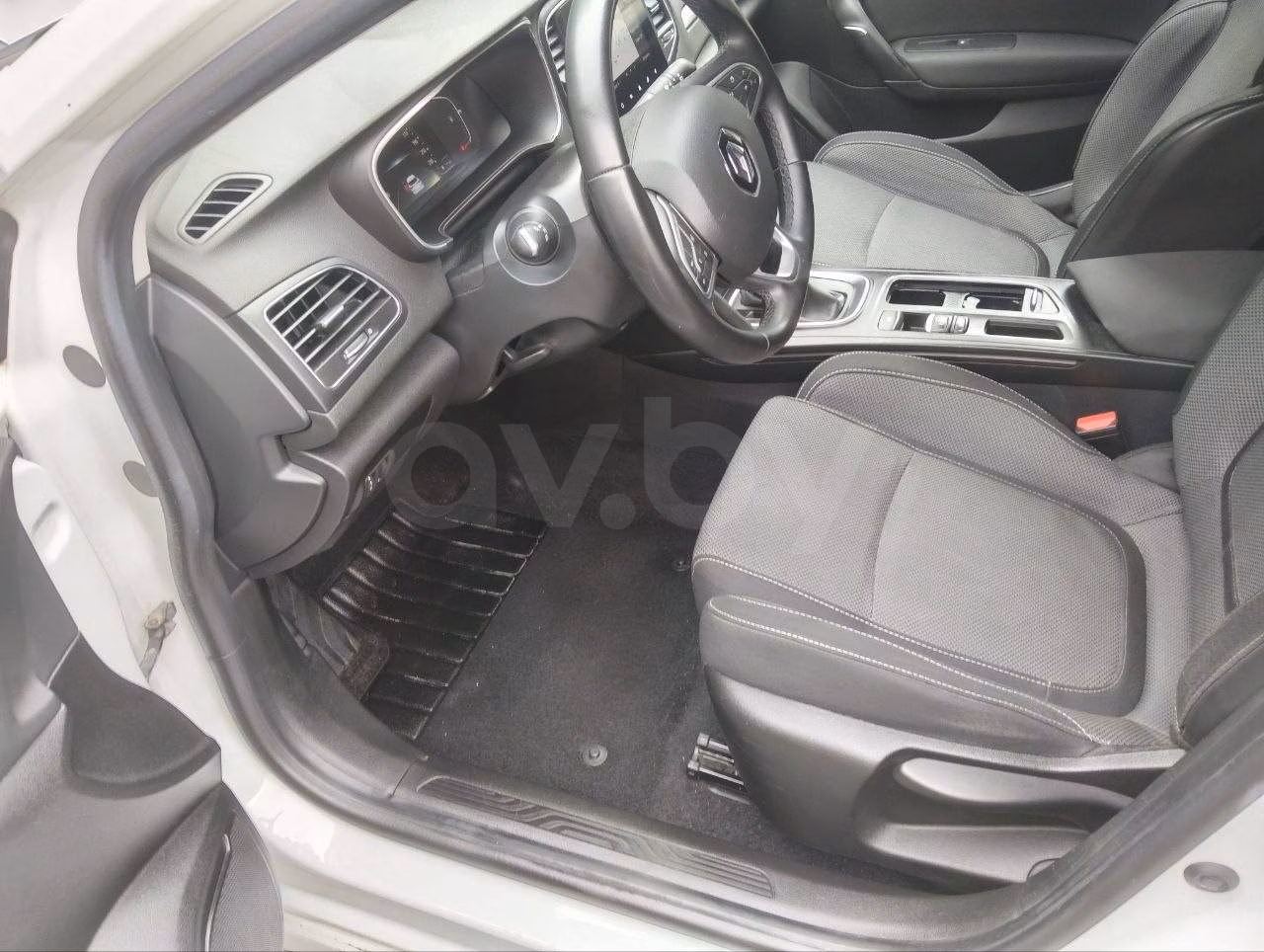 Renault Megane фото 5