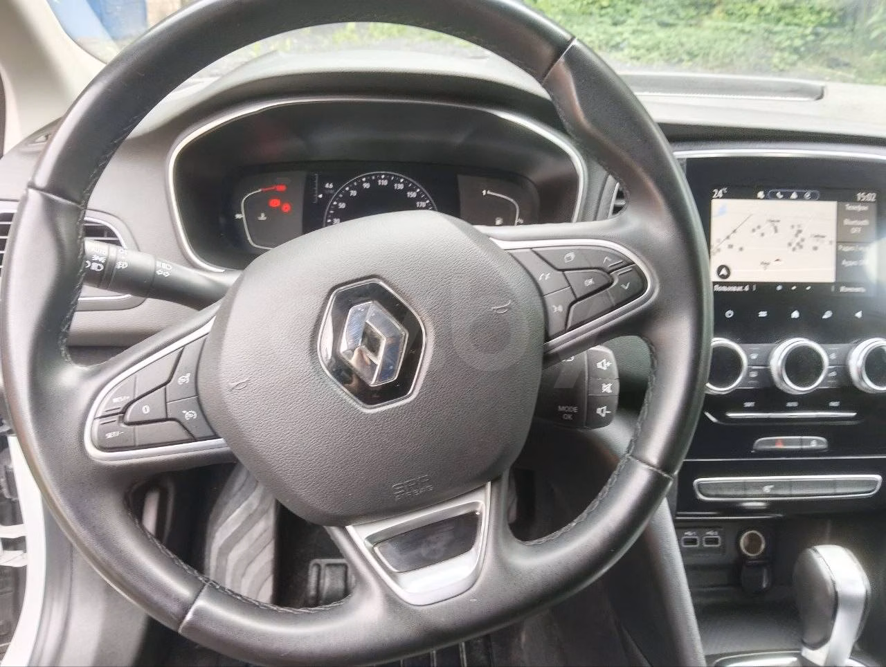 Renault Megane фото 4