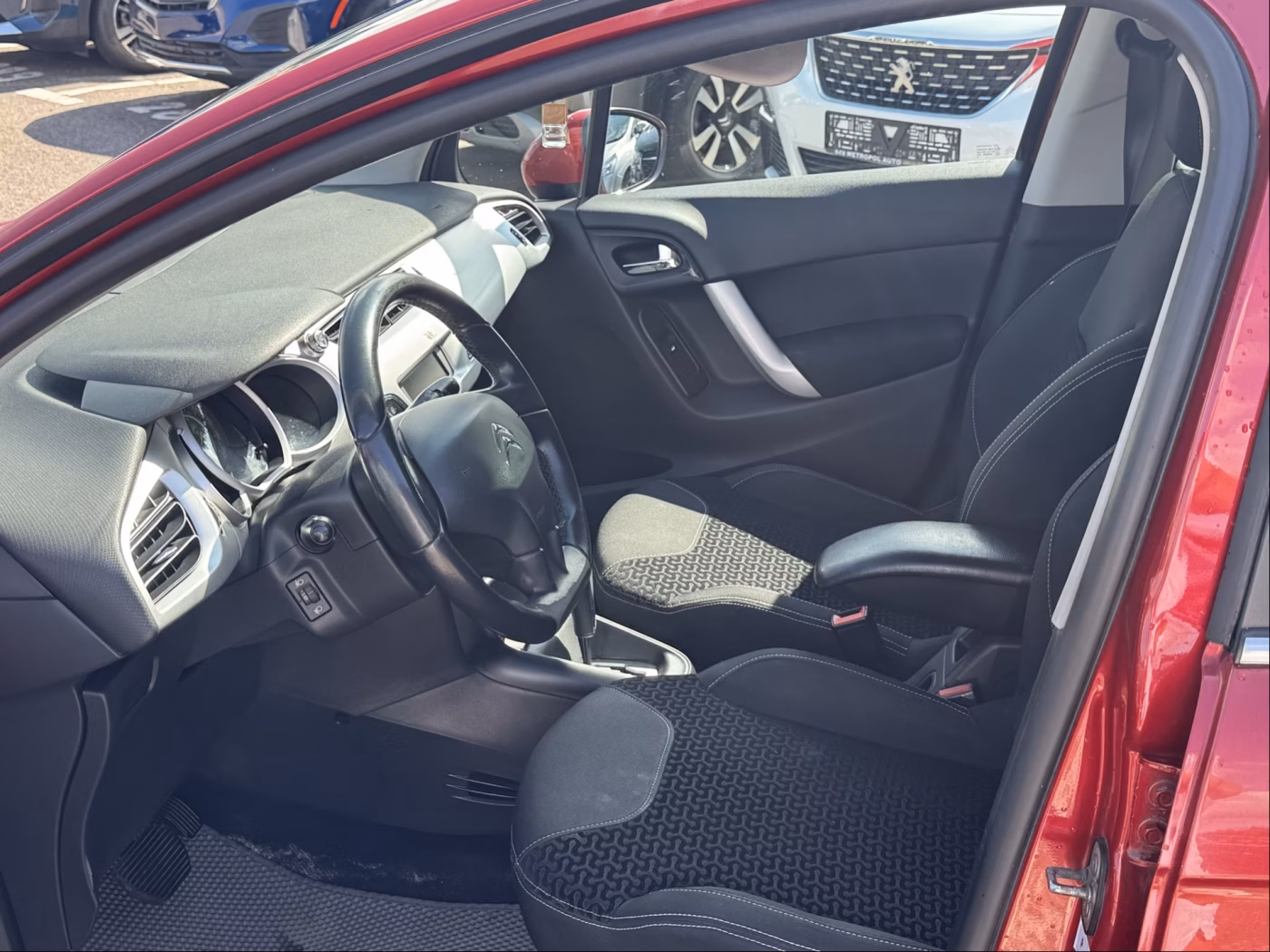 Citroen C3 фото 11