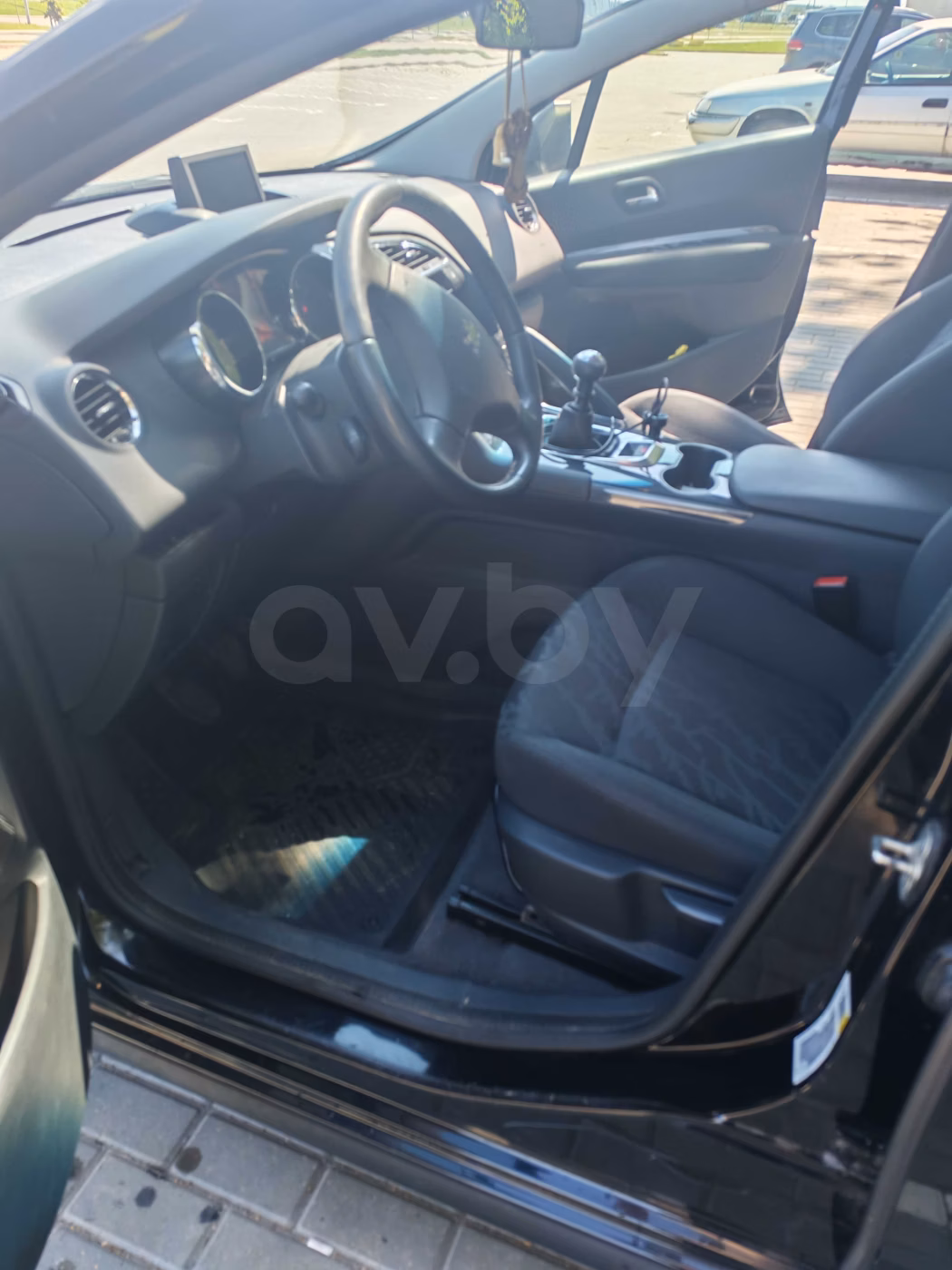 Peugeot 3008 фото 12
