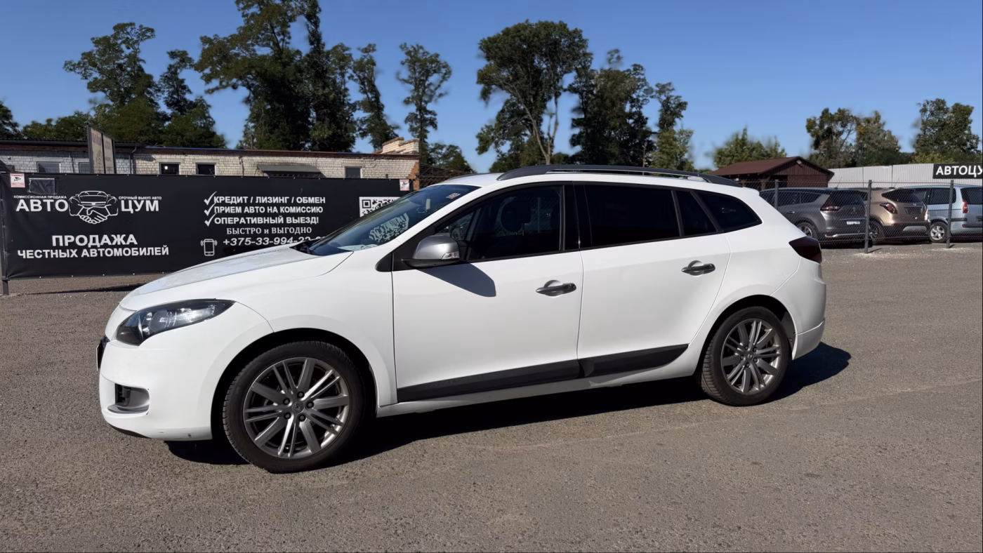 Renault Megane фото 16