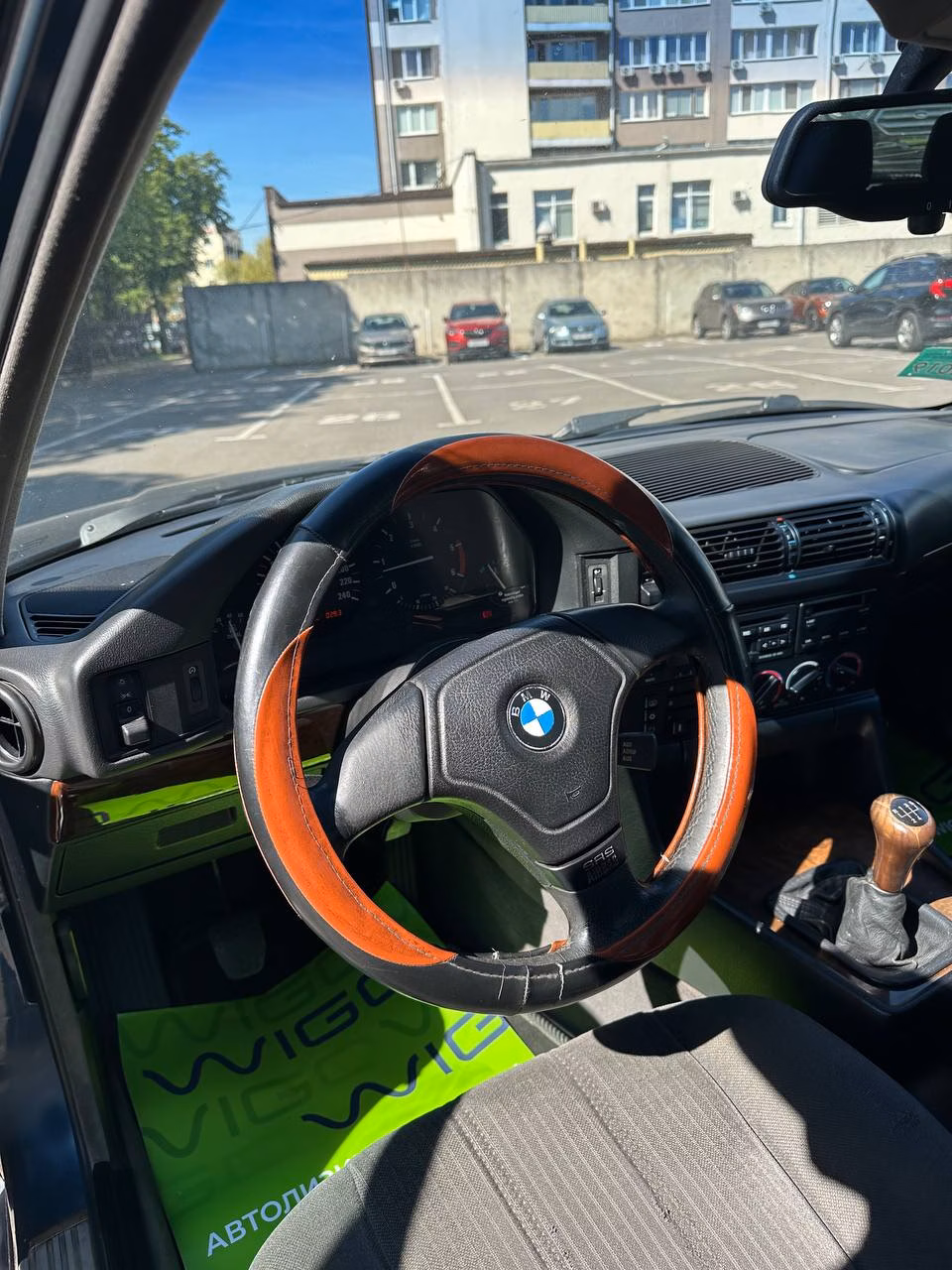 BMW 5 серия фото 10
