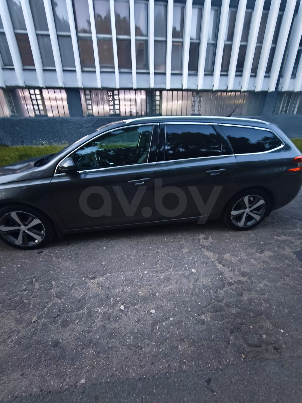 Peugeot 308 фото 6