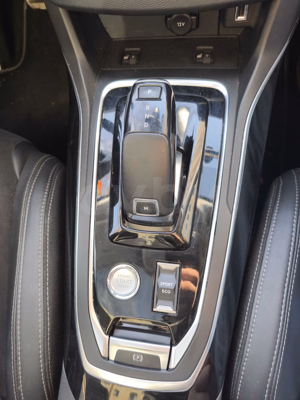 Peugeot 308 фото 9