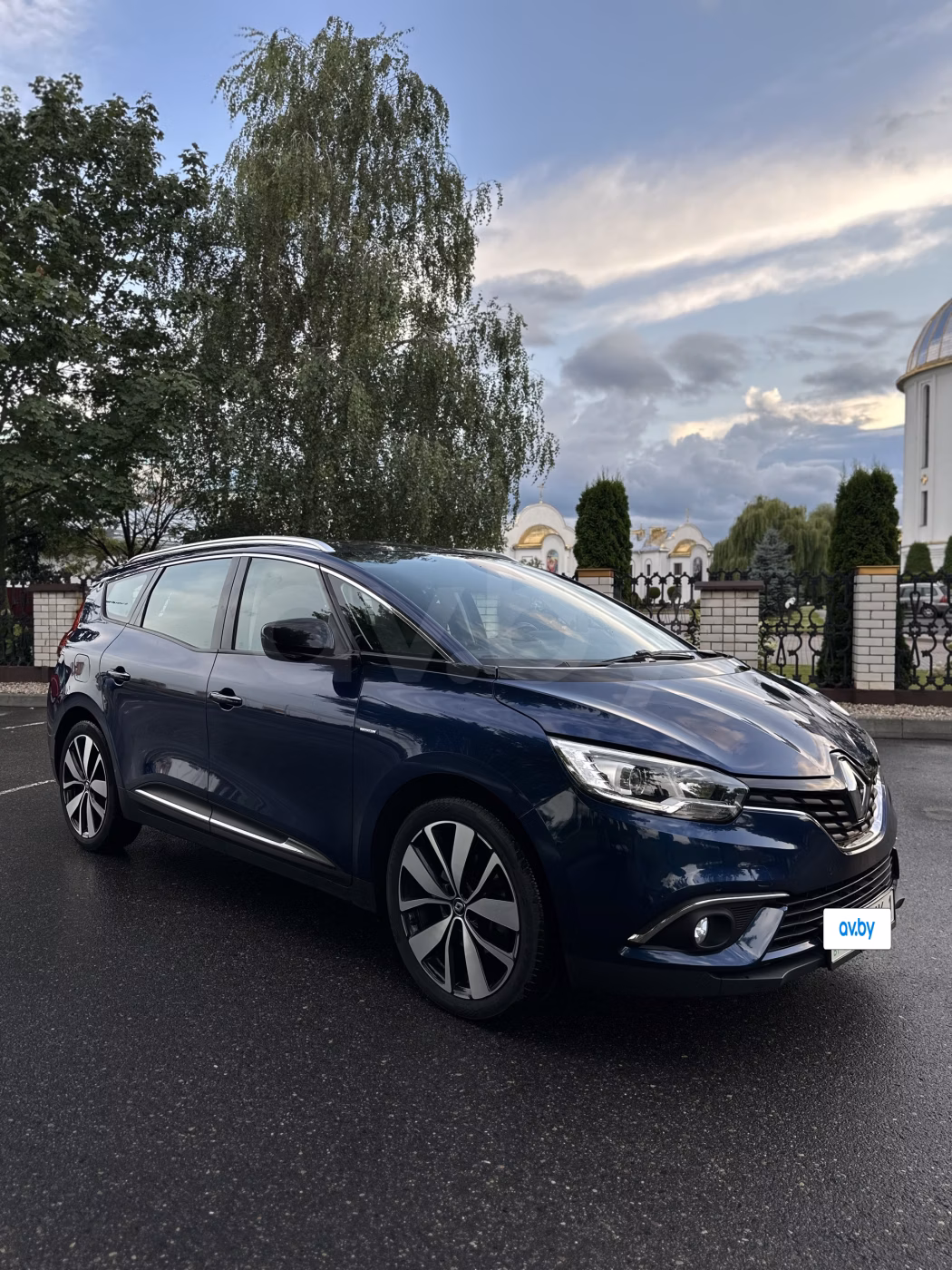 Renault Grand Scenic фото 3