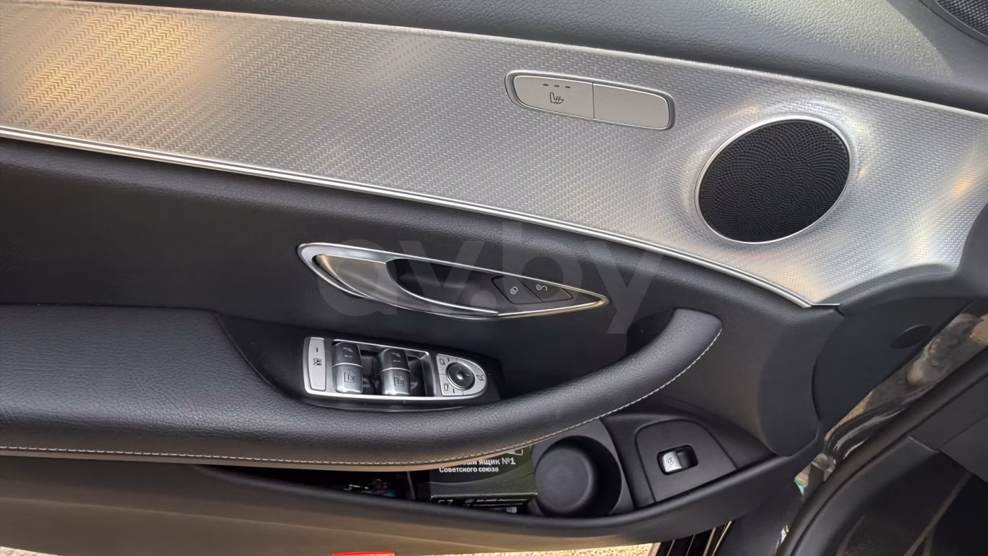 Mercedes-Benz E-Класс фото 5