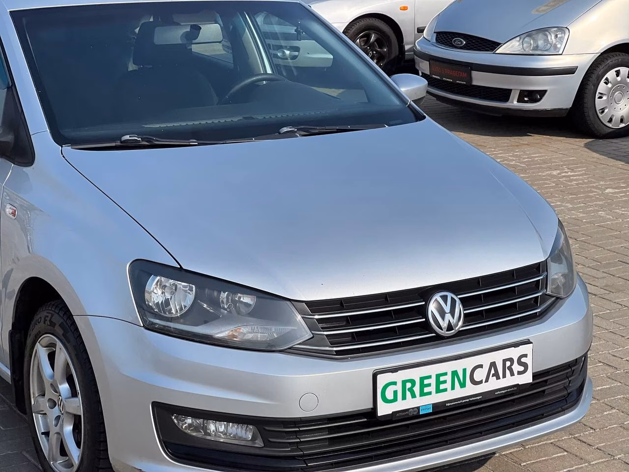 Volkswagen Polo Sedan фото 6