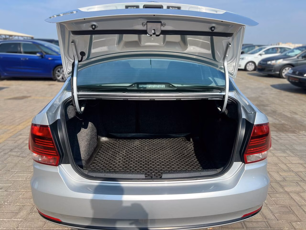 Volkswagen Polo Sedan фото 18