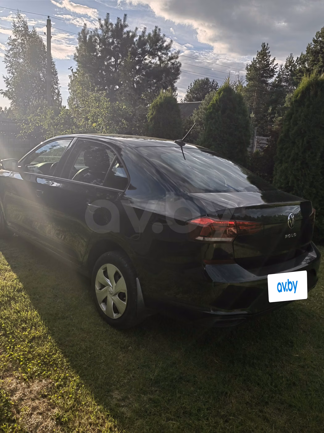 Volkswagen Polo Sedan фото 6