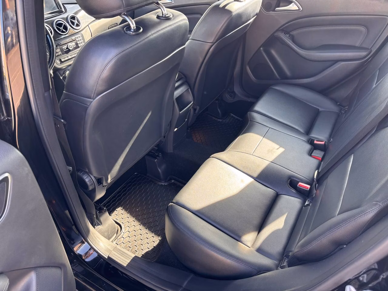 Mercedes-Benz B-Класс фото 12