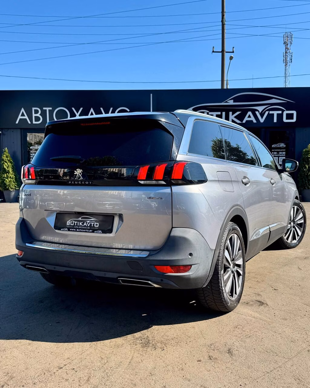 Peugeot 5008 фото 6