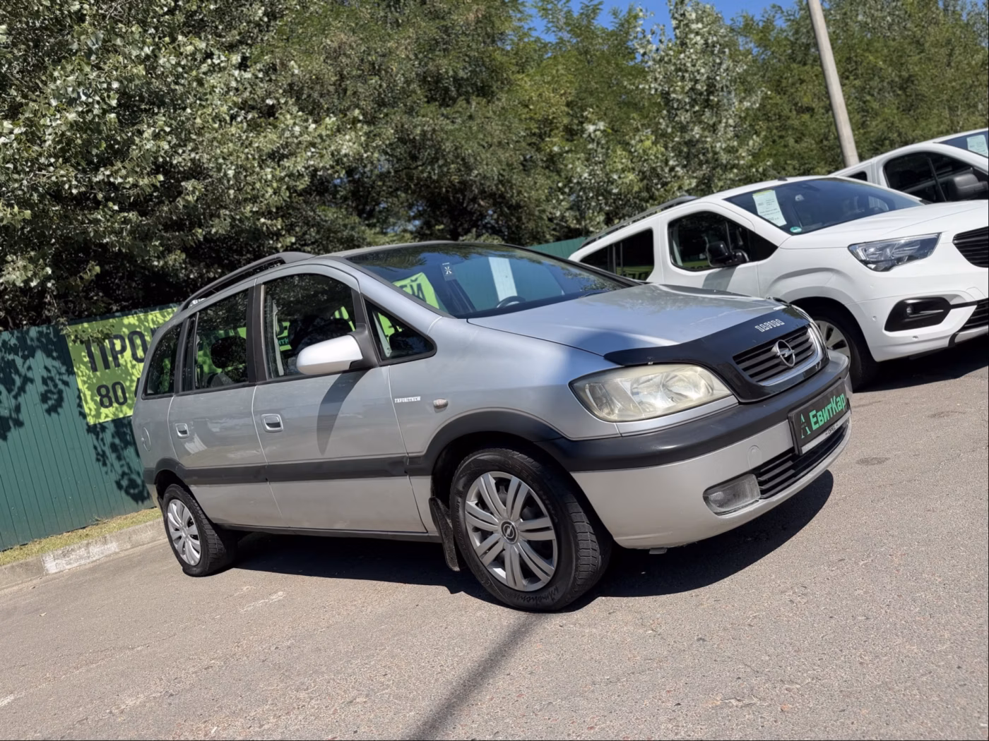 Opel Zafira фото 5