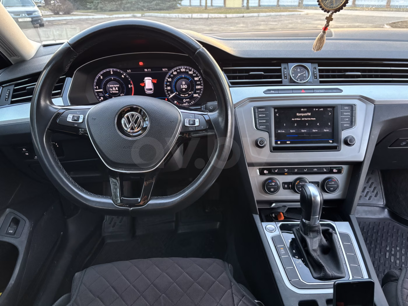 Volkswagen Passat фото 5