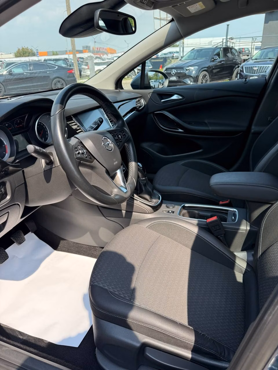 Opel Astra фото 8