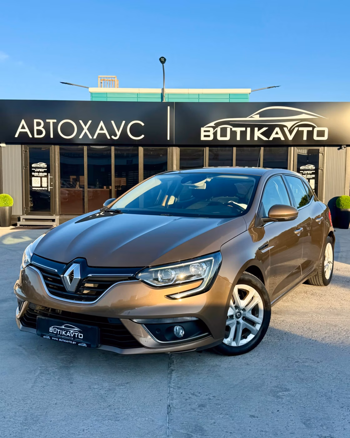Renault Megane фото 3