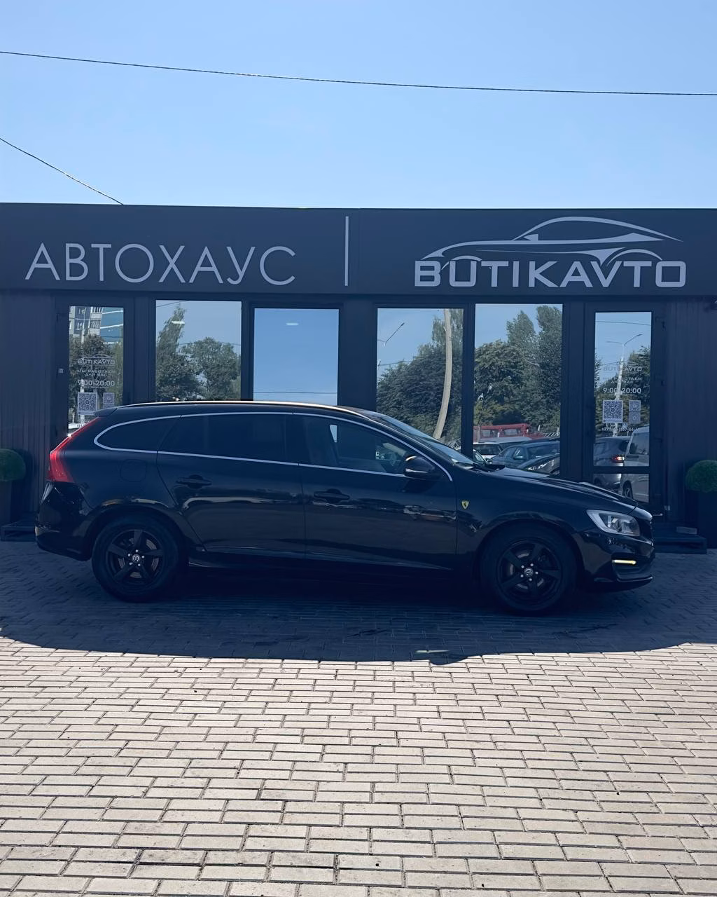 Volvo V60 фото 12
