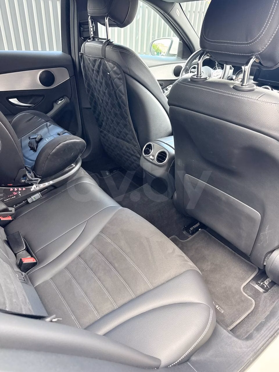 Mercedes-Benz C-Класс фото 10