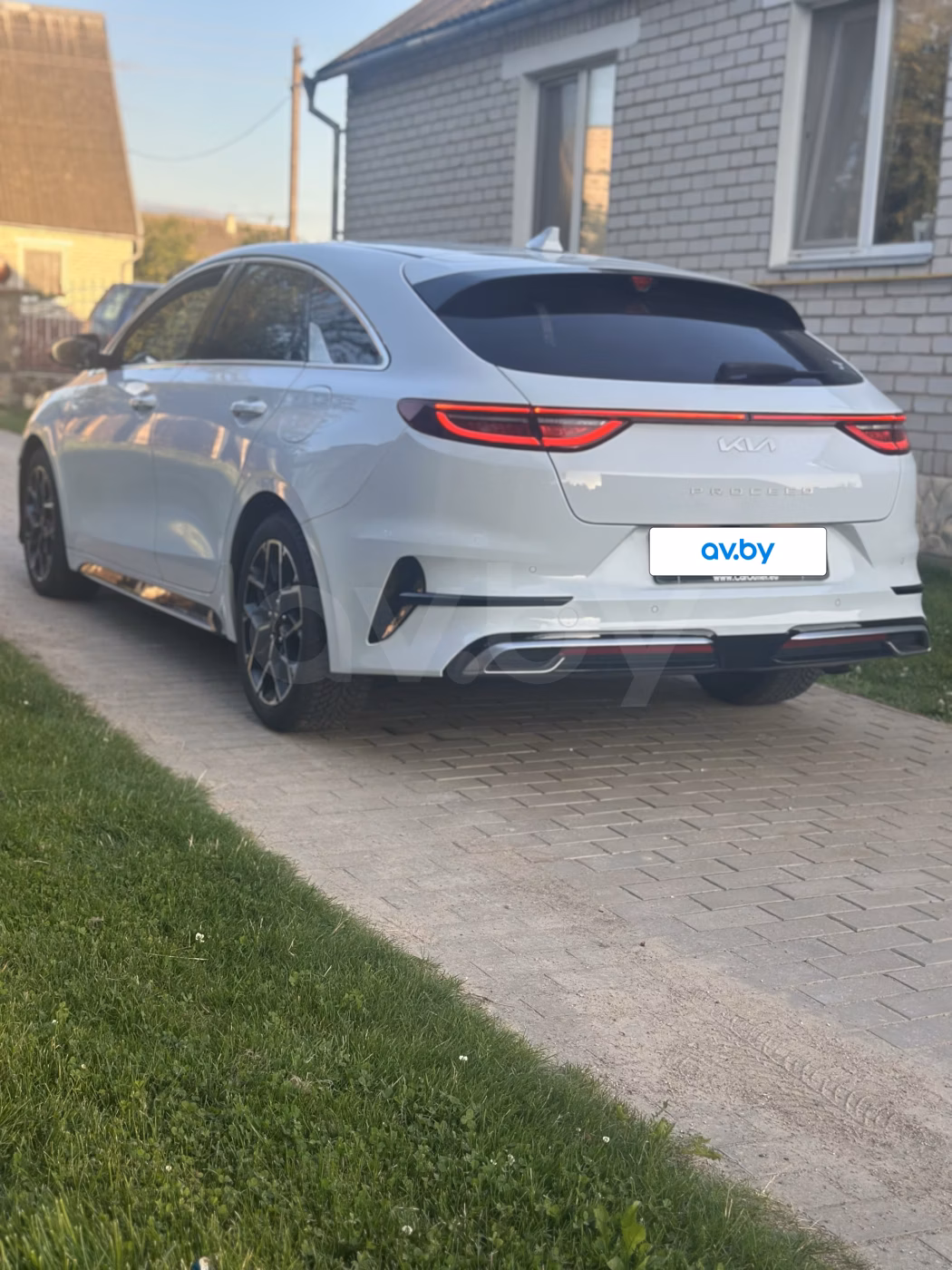 Kia ProCeed фото 6