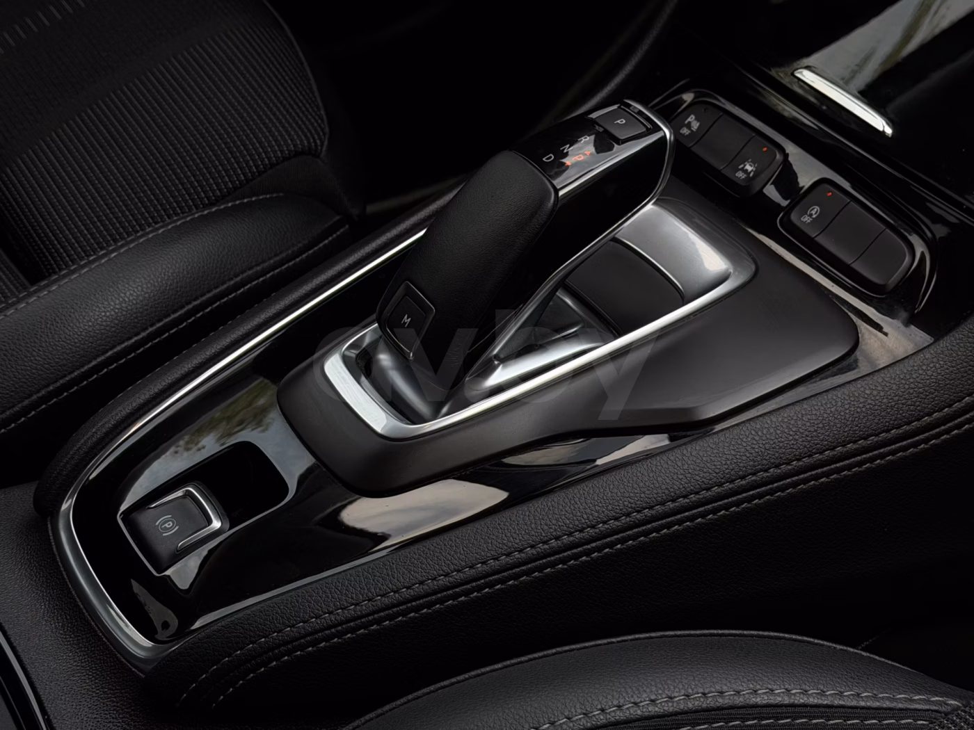Opel Grandland X фото 21