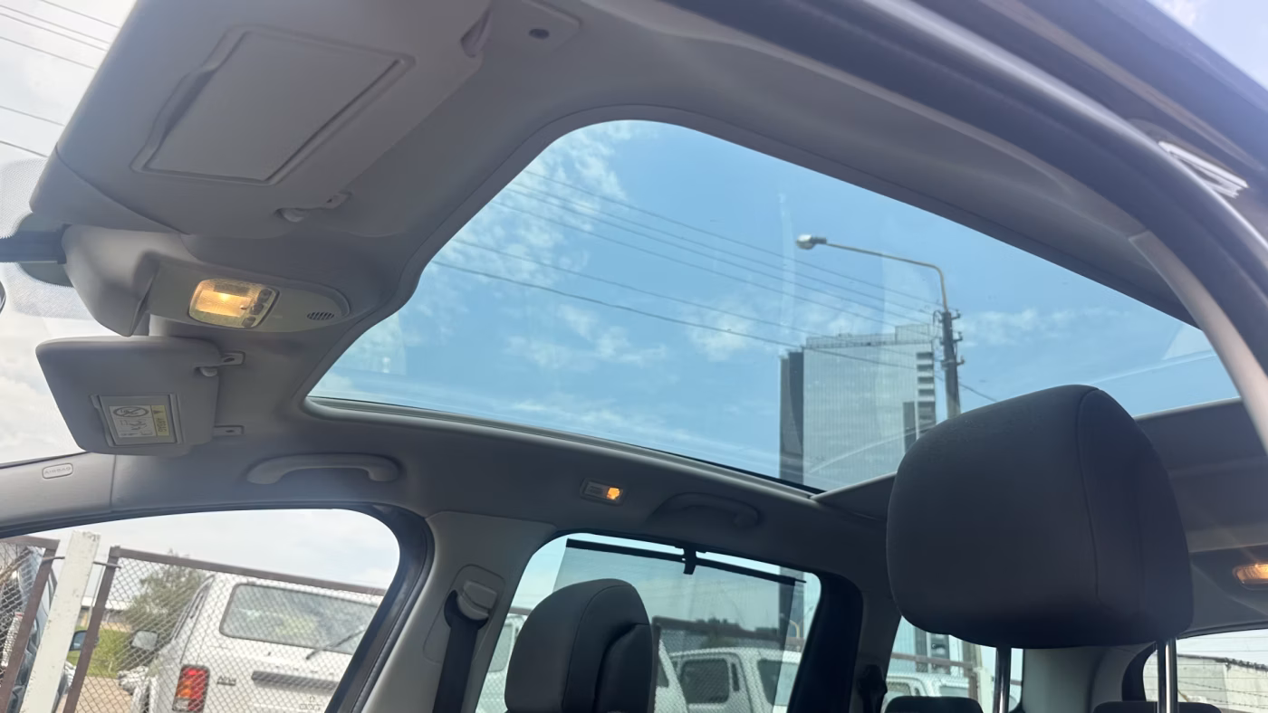 Peugeot 5008 фото 28
