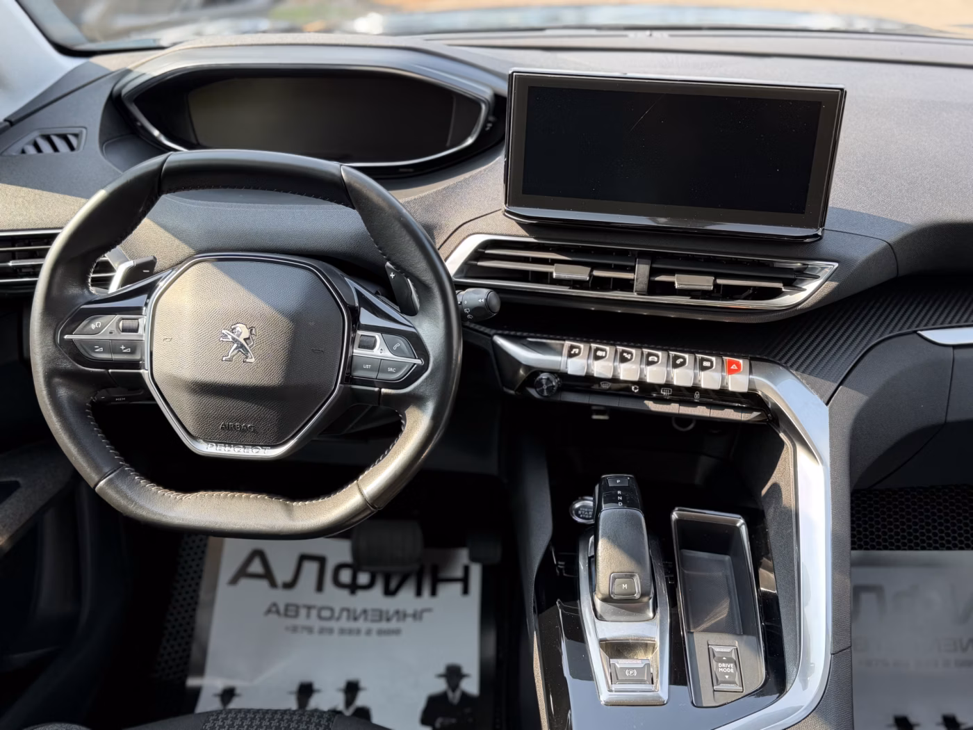 Peugeot 5008 фото 12
