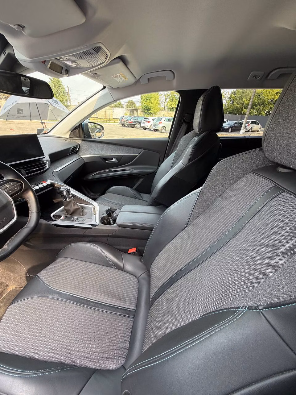 Peugeot 5008 фото 11