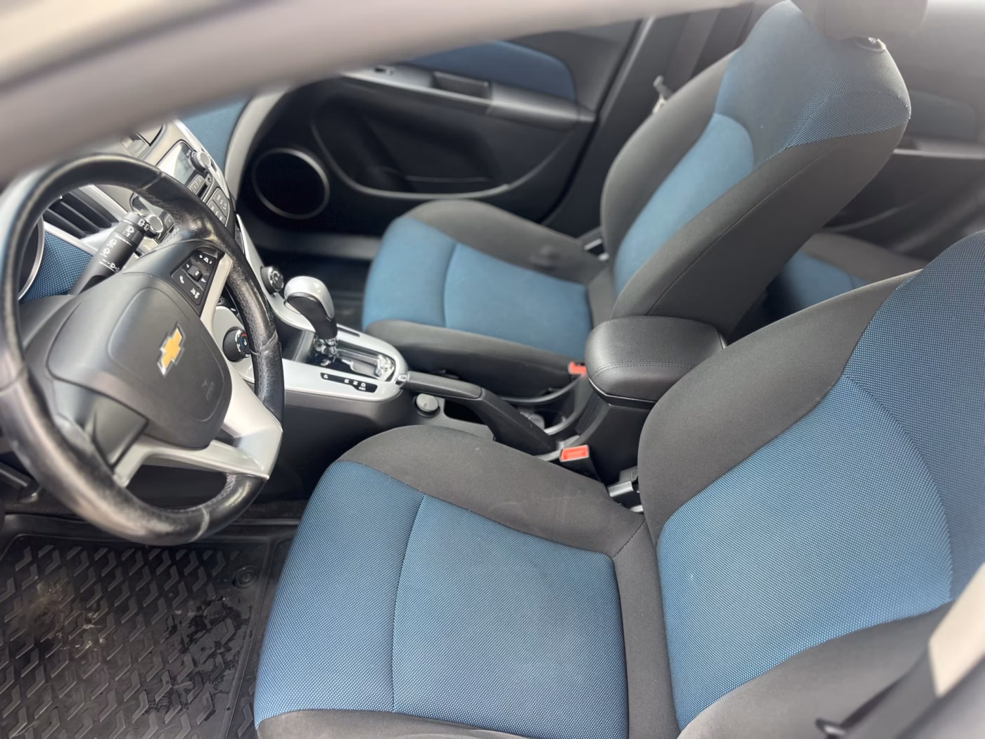 Chevrolet Cruze фото 12